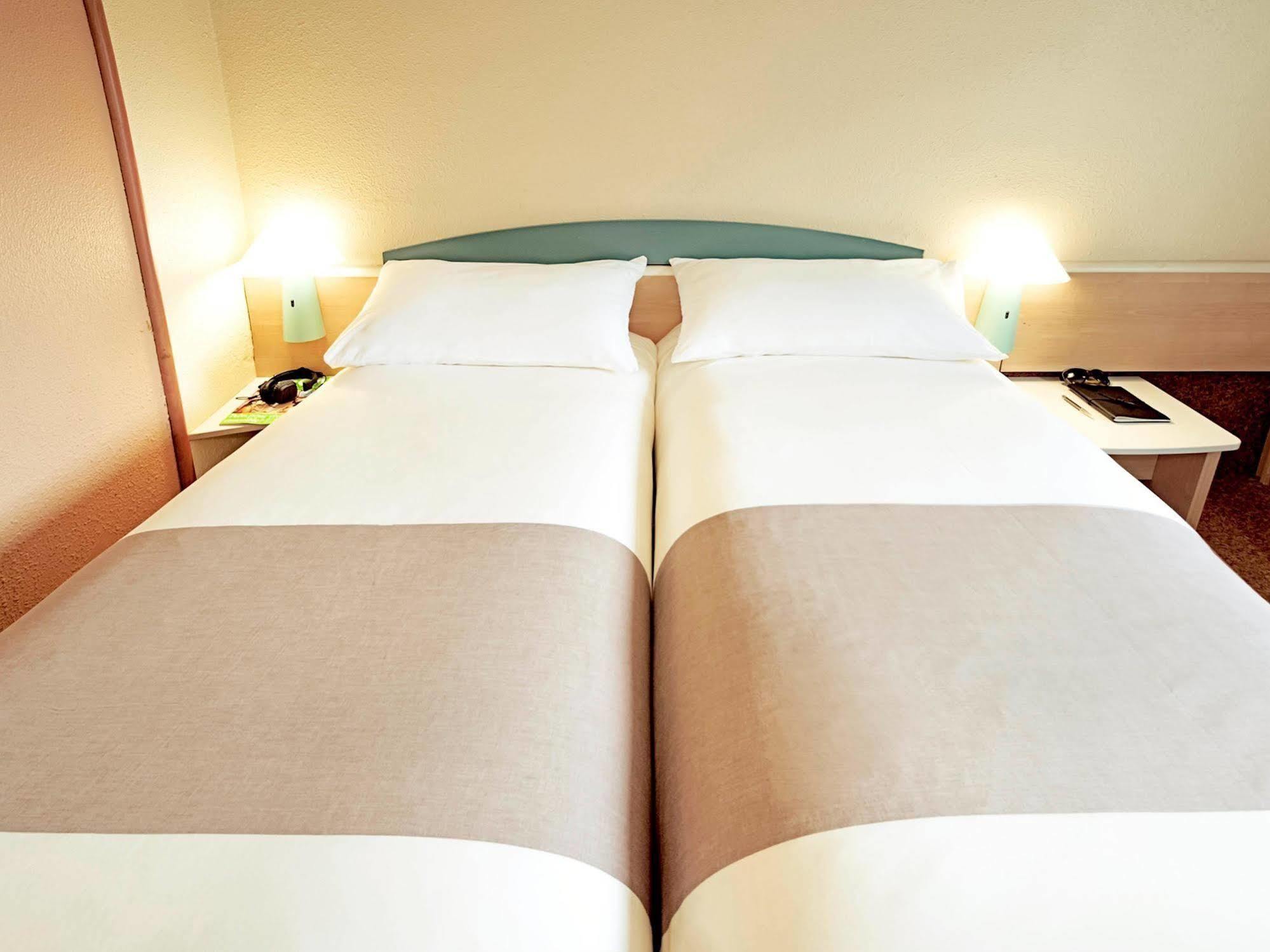 Ibis Centre Gare Geneva
