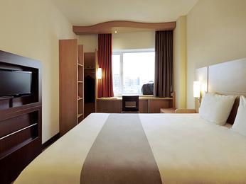 Ibis Centre Gare होटल Geneva