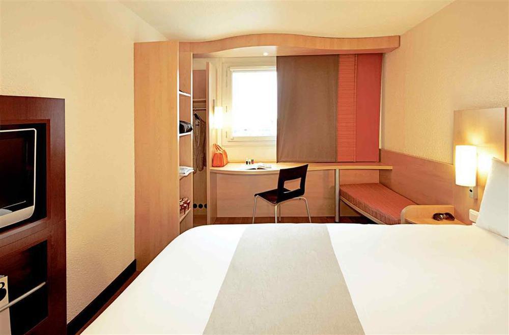 होटल Ibis Centre Gare Geneva